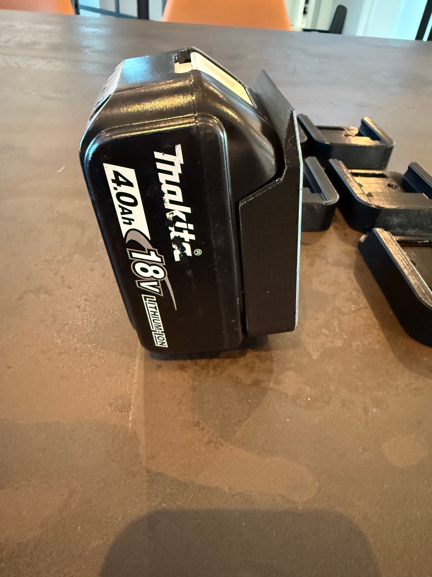 Makita batteri holder